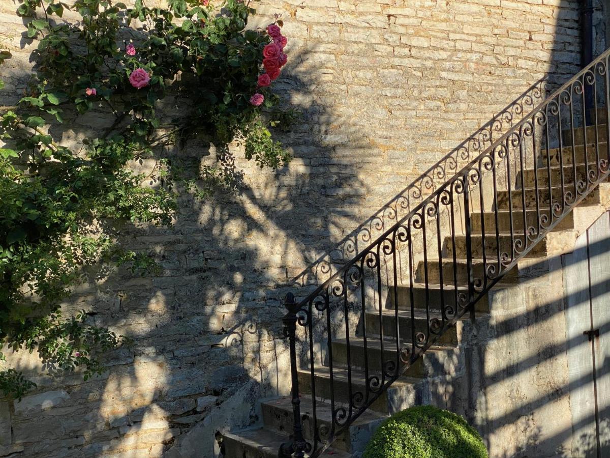 LE JARDIN Chambre de charme, piscine à Meursault Exterior foto